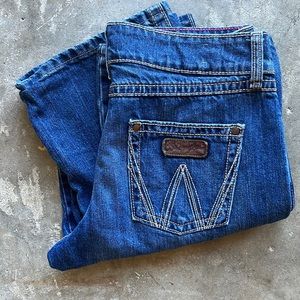 Wrangler Dark Wash Bootcut Jeans size 7 / 8